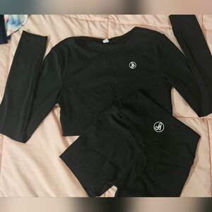 Athletic wear outfit